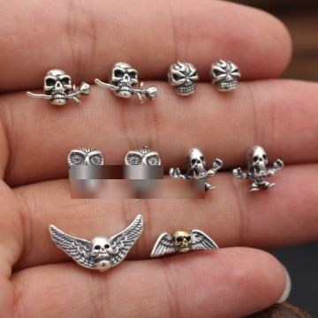 多色可選 2022 セレブ愛用の超人気商品 クロムハーツコピー CHROME HEARTSコピー ピアス 