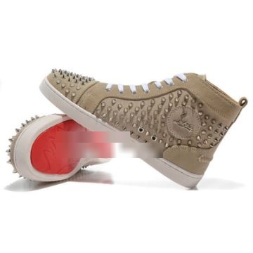 滑りにくい クリスチャンルブタンコピー カジュアルシューズ 大人のセンスを感じさせる 2022 シューズ Christian Louboutinコピー 