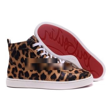 セレブ愛用の超人気商品 シューズ クリスチャンルブタンコピー カジュアルシューズ 飽きの来ない 2022 Christian Louboutinコピー   