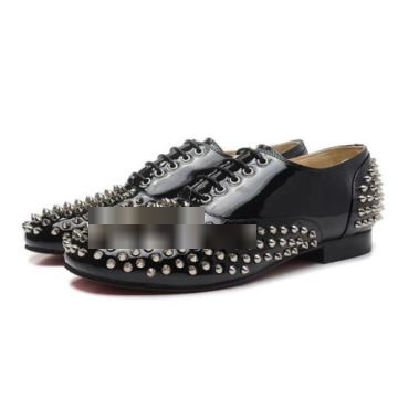 大人のセンスを感じさせる シューズ 魅惑 クリスチャンルブタンコピー Christian Louboutinコピー  2022  カジュアルシューズ  