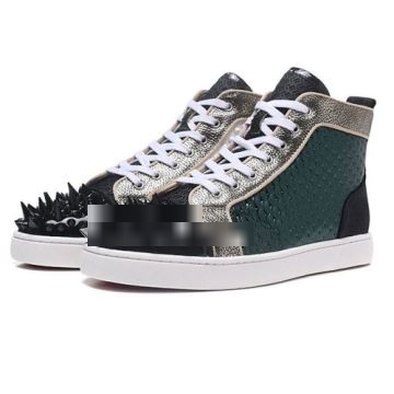 軽量 Christian Louboutinコピー  2022 カジュアルシューズ シューズ クリスチャンルブタンコピー 芸能人に愛用者続出     
