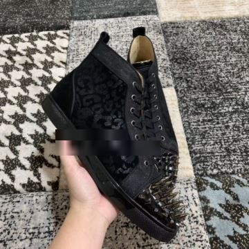 カジュアルシューズ シューズ Christian Louboutinコピー 大人の個性を 2022 クリスチャンルブタンコピー 抗菌防臭加工     