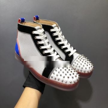 シューズ カジュアルシューズ クリスチャンルブタンコピー ナチュラルな素材感 Christian Louboutinコピー 2022  争奪戦必至     