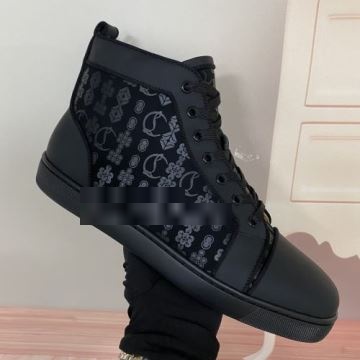 カジュアルシューズ 主役になる存在感 クリスチャンルブタンコピー 上品に着こなせ Christian Louboutinコピー 2022 シューズ      