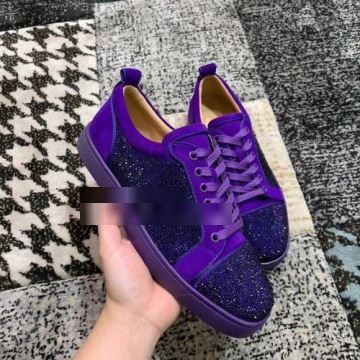 Christian Louboutinコピー 2022 実用性に溢れるアイテム クリスチャンルブタンコピー ポップ シューズ カジュアルシューズ        