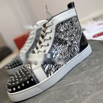 2022【人気ブログ掲載】 シューズ  クリスチャンルブタンコピー  カジュアルシューズ お洒落自在 Christian Louboutinコピー        