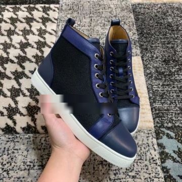 知的なムードを演出 クリスチャンルブタンコピー Christian Louboutinコピー  シューズ カジュアルシューズ コーデ  2022         