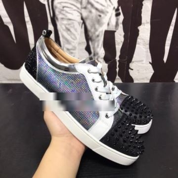 シューズ Christian Louboutinコピー カジュアルシューズ 大絶賛！クリスチャンルブタンコピー 2022  流行を超えた定番     