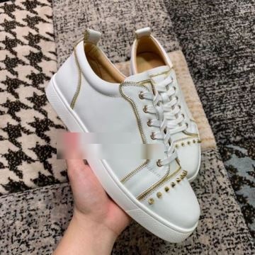 クリスチャンルブタンコピー 上質  2022 Christian Louboutinコピー カジュアルシューズ シューズ 落ち着いた感覚   