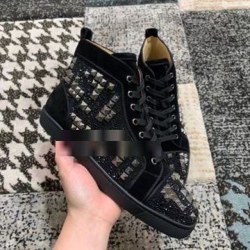 クッション性  Christian Louboutinコピー シューズ スニーカー クリスチャンルブタンコピー 注目のアイテム 2022  