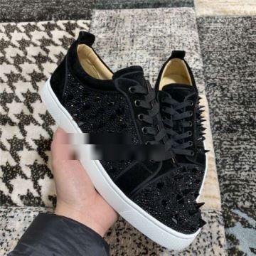 カジュアルシューズ 早くも完売している Christian Louboutinコピー クリスチャンルブタンコピー シューズ  2022    