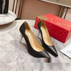 クリスチャンルブタンスーパーコピー 激安 人気 ランキング Christian Louboutin 2023 コスパ最高のプライス パンプス 2色可選