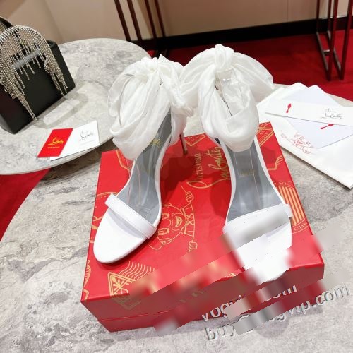 2023 絶大な人気を誇る クリスチャンルブタン Christian Louboutin スーパーコピー 激安 パンプス サンダル 歩きやすい　疲れない　痛くない