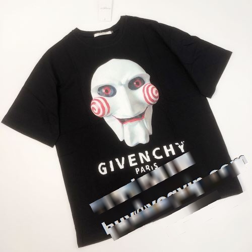  絶大な人気を誇る GIVENCHYコピー 優しい色合い  活用できるアイテム ジバンシィコピー 2022 半袖シャツ        