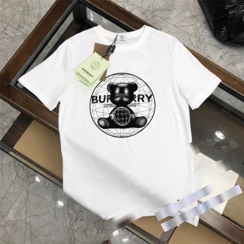 雑誌掲載アイテム BURBERRYブランド 偽物 通販 2022 バーバリー BURBERRY 今季大人気なブランドコピーの人気ファションＴシャツをおすすめです 半袖Tシャツ 3色可選