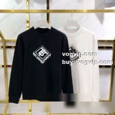 存在感◎ バーバリー BURBERRY しなやかな肌触りともっちりとした柔らかさがクセになる 2022秋冬 コピーブランド プルオーバーパーカー