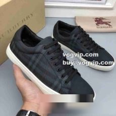 バーバリーブランド 偽物 通販 高級感漂わせる 2022秋冬 バーバリー BURBERRY カジュアル 靴 ランニング 散歩 柔らかい 痛くない 疲れない 歩きやすい 履きやすい  カジュアルシューズ スニーカー