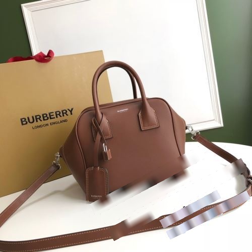 ◆モデル愛用◆ 2022 バーバリー BURBERRYブランドコピー ショルダーバッグ 手持ち&ショルダー掛け レディースバッグ