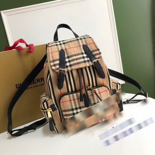 リュック 大人のおしゃれに バックパック サイクリング 通勤 通学 バッグ 2022 バーバリースーパーコピー 激安 BURBERRY