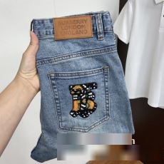バーバリーコピー超激得新品新作入荷2023 BURBERRYブランドコピージーンズ 圧倒的な新作
