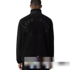 2023 人気雑誌掲載 ブルゾン 軽量ジャケットバーバリー BURBERRYブランドスーパーコピー vogvip.com コートメンズ ジャケット ハイネック フード付き