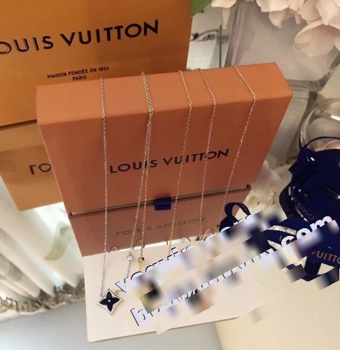 2022 魅惑 ルイ ヴィトン LOUIS VUITTONコピー チョーカー お出かけ 送別品 お返し 誕生日 バースデー クリスマス バレンタインデー ホワイトデー ペンダントトップ パーティー 3色可選