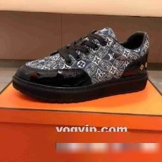 上品に着こなせ LOUIS VUITTONブランドコピー 2022 ルイ ヴィトン LOUIS VUITTON カジュアルシューズ スニーカー 3色可選