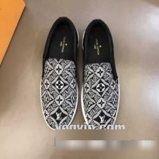 高級感を備えている ルイ ヴィトン LOUIS VUITTON 2022新作 カジュアルシューズ スニーカー スリップオン LVブランド 偽物 通販