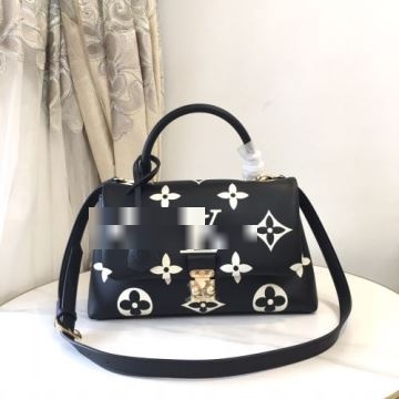 シックスタイルに活躍  2022 ルイ ヴィトンコピー ショルダーバッグ LOUIS VUITTONコピー 一番人気の新作はこれ
