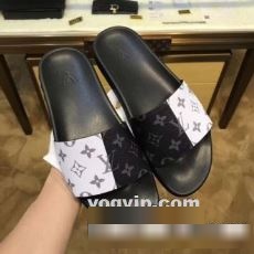 2023 ルイ ヴィトン LOUIS VUITTON 早くも完売している ホームスリッパ サンダル 2色可選