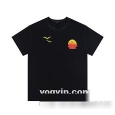 2023 お洒落自在 ルイ ヴィトン LOUIS VUITTON 半袖Tシャツ ブランドコピー 2色可選