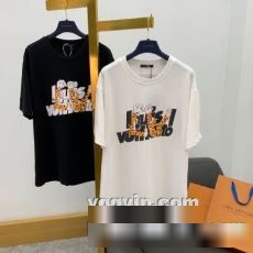 強い魅力を感じる一枚 2023 ルイ ヴィトン LOUIS VUITTON 半袖Tシャツ 2色可選 ブランド 偽物 通販