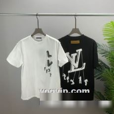 2023 ルイ ヴィトン LOUIS VUITTON ブランド 偽物 通販 半袖Tシャツ 2色可選 コーデ 知的なムードを演出