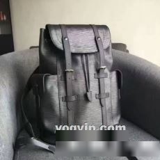 2023 ルイ ヴィトンブランド 偽物 通販 LOUIS VUITTON ★安心★追跡付 リュック、バックパック ムダな装飾を排したデザイン