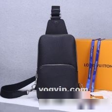 2023 ルイ ヴィトン LOUIS VUITTON 斜め掛けバッグ Avenue ショルダーバッグ LOUIS VUITTONコピー ブランド M30443 今話題の最新作