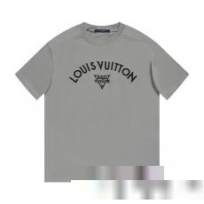 有名人の愛用品ルイ ヴィトン偽物ブランド 最安値2023LOUIS VUITTONスーパーコピー 激安 半袖Tシャツ2色可選