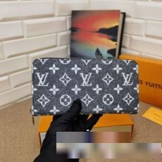 セレブ愛用の超人気商品 2023 ルイ ヴィトンコピーブランド ～希少 LOUIS VUITTON 当店人気No.1 長財布