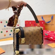 売れ筋！2023 ルイ ヴィトン LOUIS VUITTONブランド 偽物 通販 ハンドバッグ 軽量 軽い 小さめ 斜め掛け ショルダーバッグ 4色可選