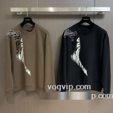 ルイ ヴィトン偽物ブランド LOUIS VUITTON 2023-2024年モデル入荷 プルオーバーパーカー 2色可選 完売品！