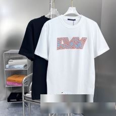2023春夏季超人気 抜群の雰囲気が作れる! ルイ ヴィトン LOUIS VUITTONコピーブランド 半袖Tシャツ Tシャツ メンズ メンズファッション 無地 2色可選