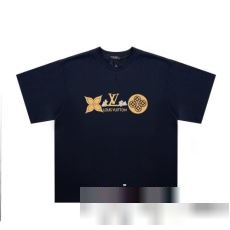 偽物ブランド 今一番HOTな新品 2023年モデル入荷 ルイ ヴィトン LOUIS VUITTON 縦には伸びにくい 半袖Tシャツ 2色可選