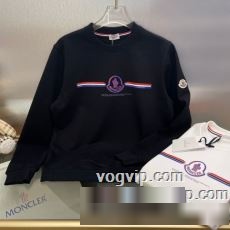 ブランドコピー 2023年モデル入荷 機能性も備えたアイテム モンクレール MONCLER プルオーバーパーカー 2色可選