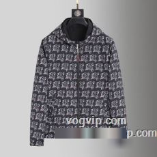 ブランドスーパーコピー激安通販 専門店 2023年モデル入荷 モンクレール MONCLER ブルゾン 優しい色合い