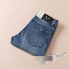 アルマーニ偽物ブランド ARMANI 2023 ジーンズ 新品 新作 メンズ デニムパンツ チノパン 狙える優秀アイテム