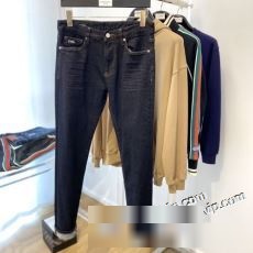 ブランド 偽物 通販 アルマーニ 定番のアイテム ARMANI 2023 ジーンズ 定番ボトム 機能性?耐久性抜群