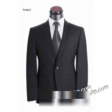 アルマーニ ARMANI お買い得品 2023 ダブルスーツ コピー ビジネスからパーティーシーンまで幅広く活躍する人気のダブルスーツです