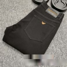 人気定番HOT ARMANIスーパーコピージーパン パンツ2023年春夏新作 アルマーニブランド 偽物 通販 爆買い格安