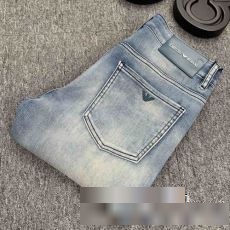 限定セールHOT ARMANIブランドコピー新作入荷2023 アルマーニコピー ブランドジーパン パンツ 人気専門店