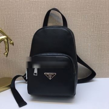 プラダコピー 使い勝手のいいバッグ 斜め掛けバッグ PRADAコピー 2022 バッグ 争奪戦必至  