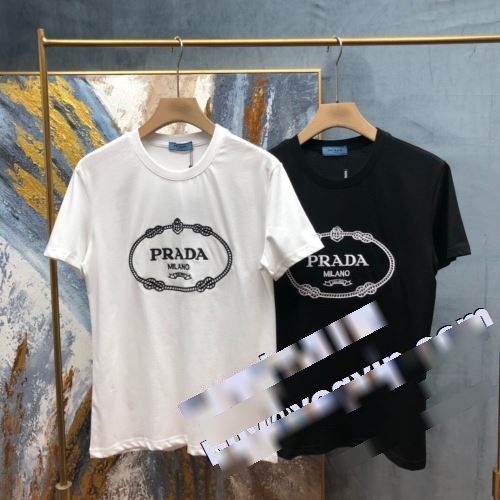  2022 ◆モデル愛用◆ 半袖Tシャツ 2色可選 大特価 プラダコピー PRADAコピー 